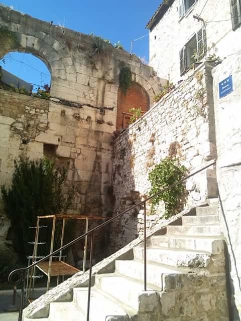 Rooms In The Palace Split Exterior photo